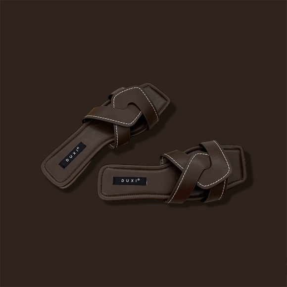 Leather sandals - Picture 2 of 3